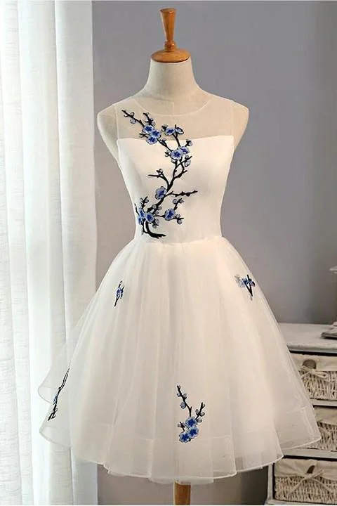 A Line White Embroidery Short Knee-length Tulle Sleeveless Open Back Homecoming Dress WK211 A Line White Embroidery Short Knee-length Tulle Sleeveless Open Back Homecoming Dress WK211