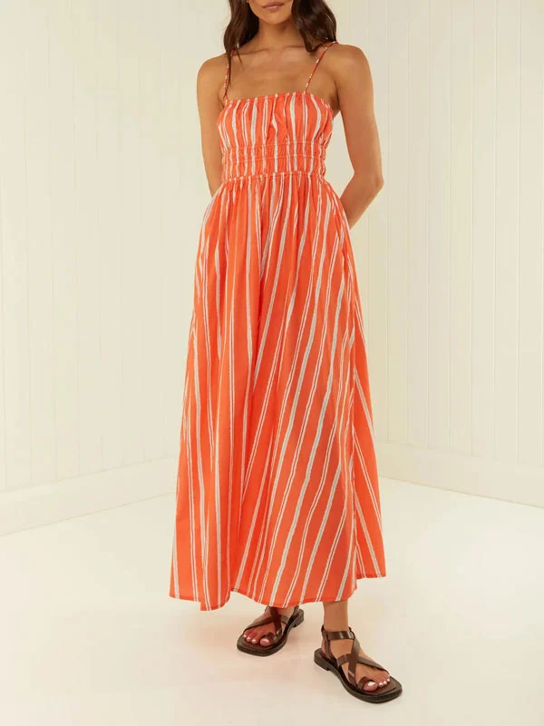 Stripe Printed Maxi Dress Comfortable Fit-and-Flare Maxi Dress