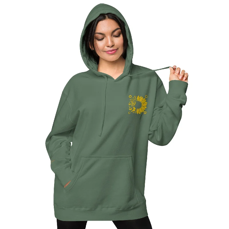 Embroidered Sunflower Unisex Pigment-Dyed Hoodie Hoodie with Drop Shoulder Relaxed Streetwear Embroidered Sunflower Unisex Pigment-Dyed Hoodie Hoodie with Drop Shoulder Relaxed Streetwear