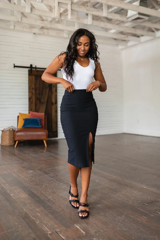 Pencil Me In Pencil Skirt in Black linen skirt breathable